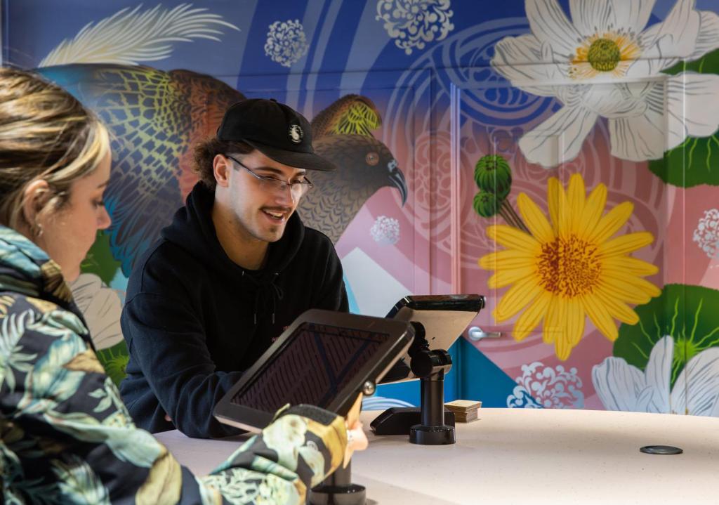 LyLo Queenstown - Resim 31