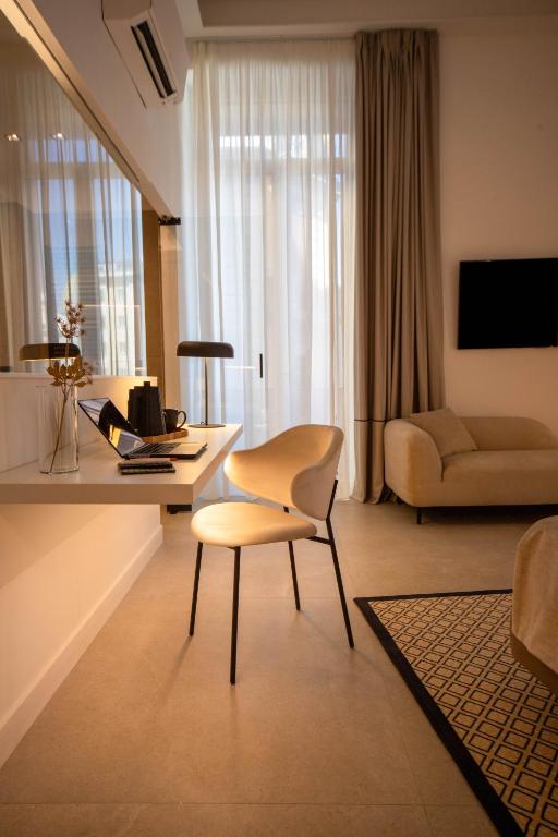 MAMALU - Studios and Suites - Resim 14