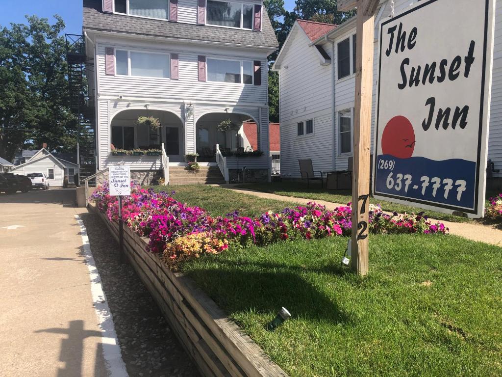 Sunset Inn photo