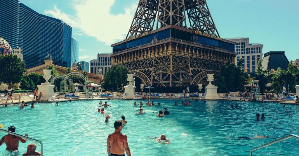 Attractive Unit by Paris Casino Heart of Strip Las Vegas, Las Vegas –  Updated 2023 Prices