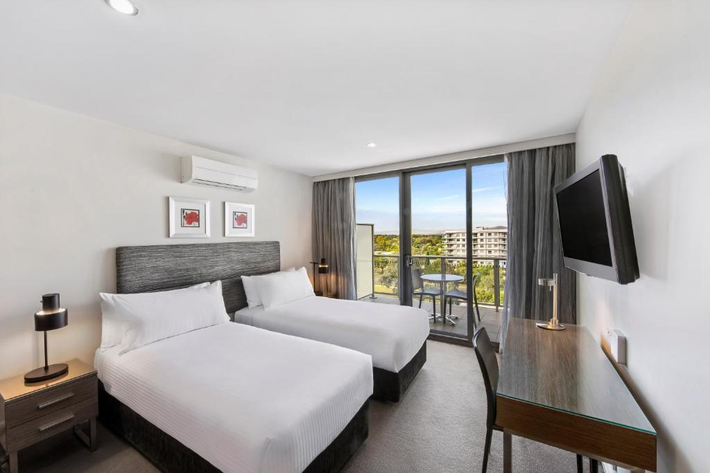 Adina Serviced Apartments Canberra Dickson - Resim 36