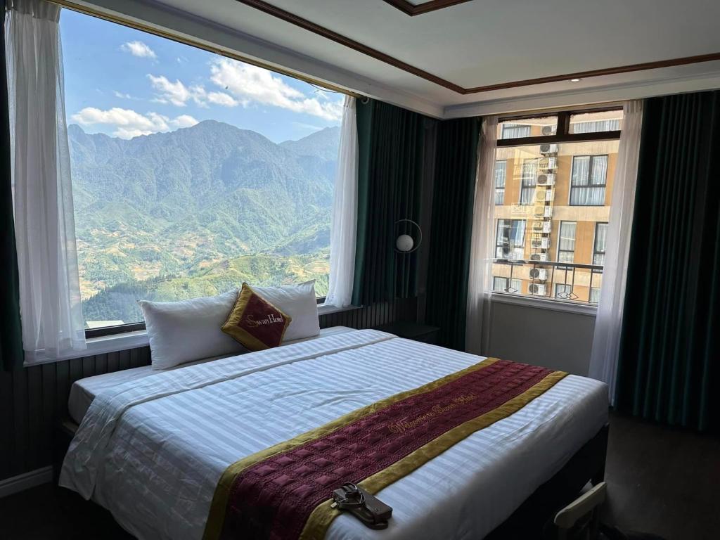 Nespecifikovaný výhled na hory nebo výhled na hory při pohledu z hotelu