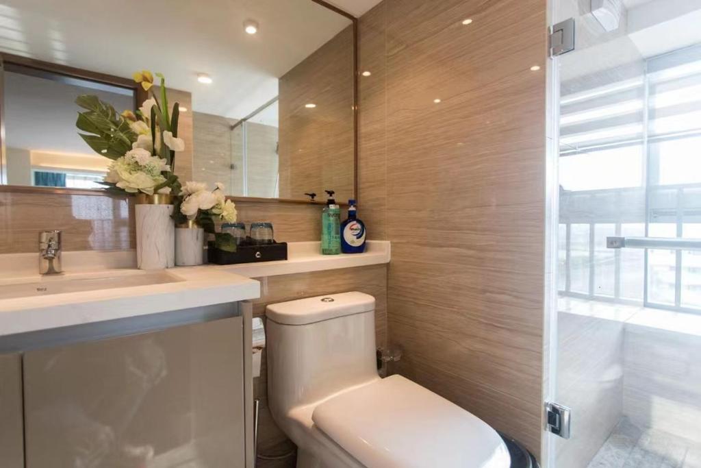 Koupelna v ubytování B T Miele Executive Apartment - Qianhai Square Shenzhen