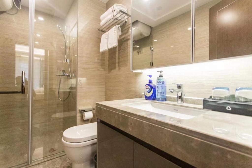 Koupelna v ubytování B T Miele Executive Apartment - Qianhai Square Shenzhen