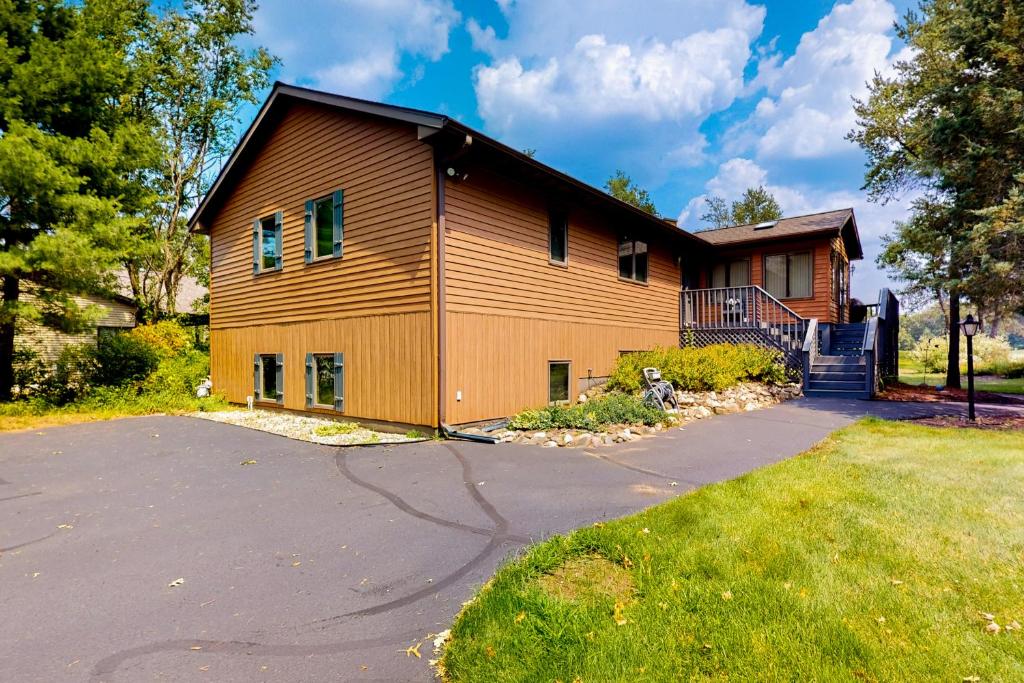 Budova, kde se prázdninový dům nachází