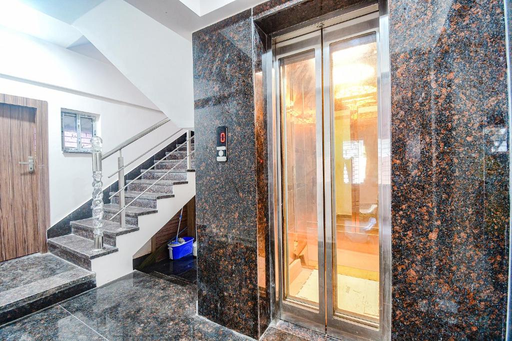 Fotografie z fotogalerie ubytování FabHotel The Lily - Nr Bisarjan Ghat v destinaci Kalkata