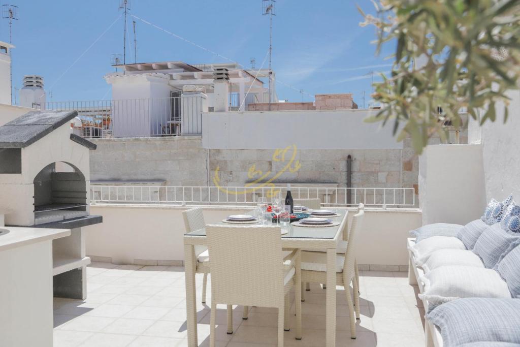 Balkón alebo terasa v ubytovaní TD Casa Marevino Seaside Terrace with Panoramic Views