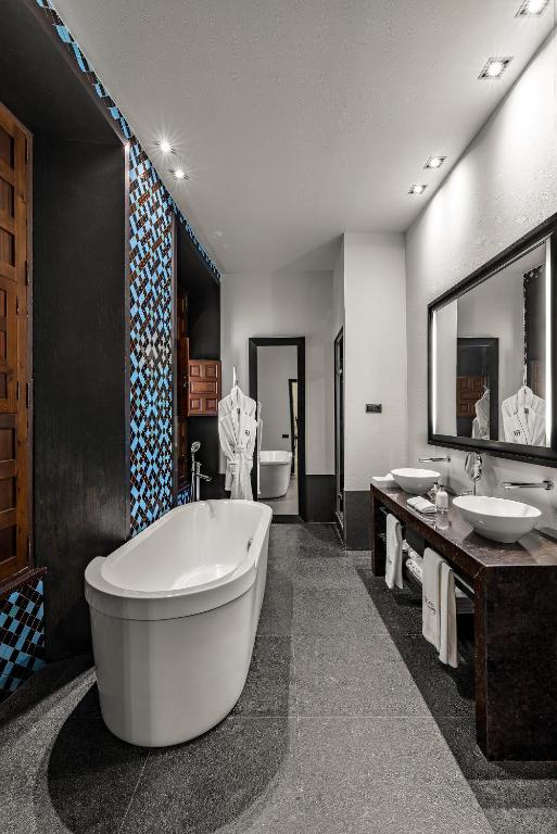 CoolRooms Palacio Villapanés 5 GL - Resim 41