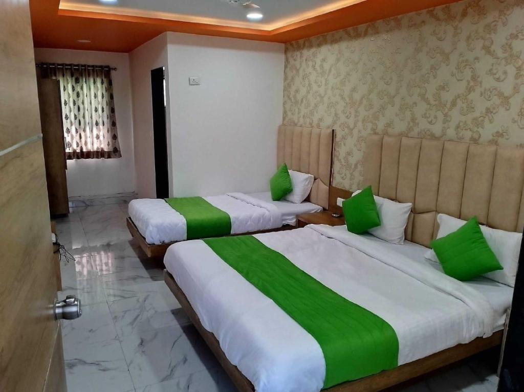 OYO Hotel Radhika Guest House, Nadiad Updated 2023 Prices