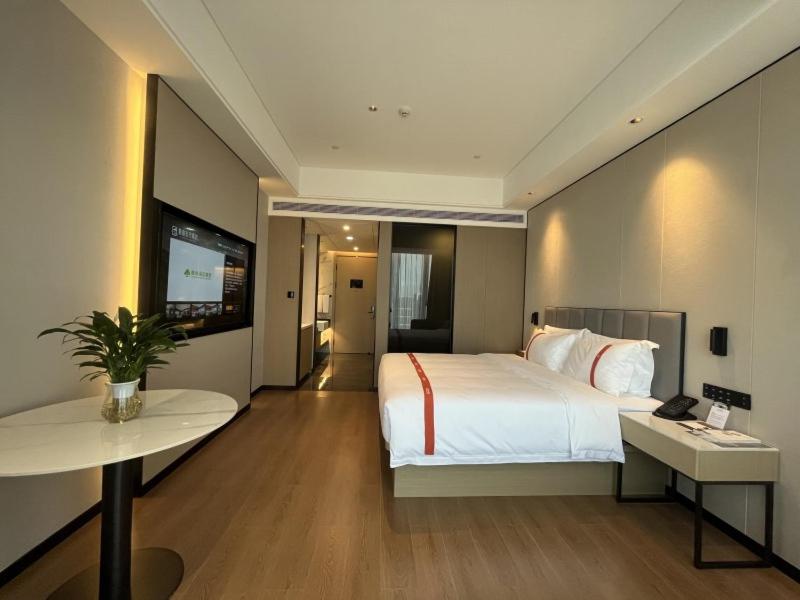 GreenTree Eastern Hotel Fuzhou South Railway Station - Double Room With View