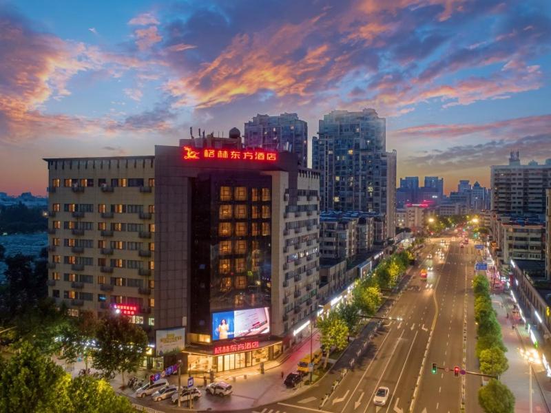 GreenTree Eastern Hotel Jiaxing Haining Leather City Nanguanxiang - Housity