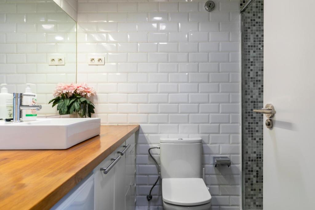 Koupelna v ubytování HOMEABOUT MADRID RÍO APARTMENT