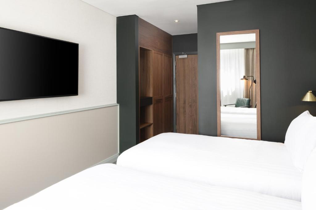 Four Points by Sheraton Edinburgh - Resim 22