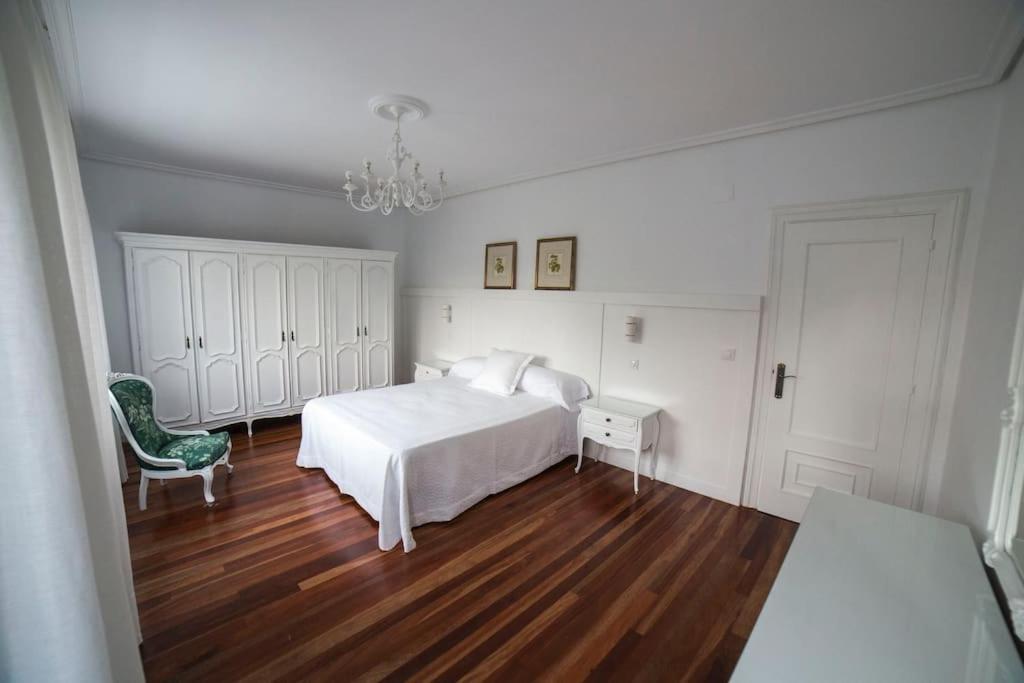 Postel nebo postele na pokoji v ubytování Villa Anievas