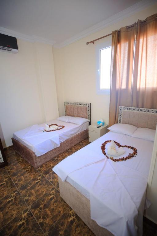 El Khalil Pyramids View Inn - 8