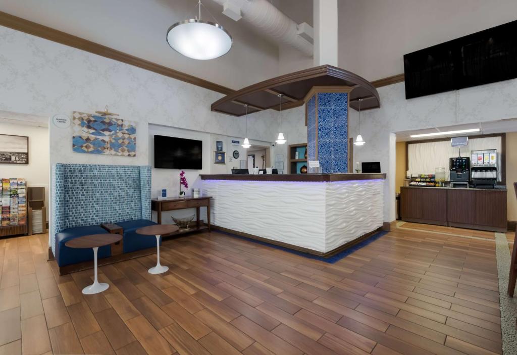 Best Western Hampton Coliseum Inn photo
