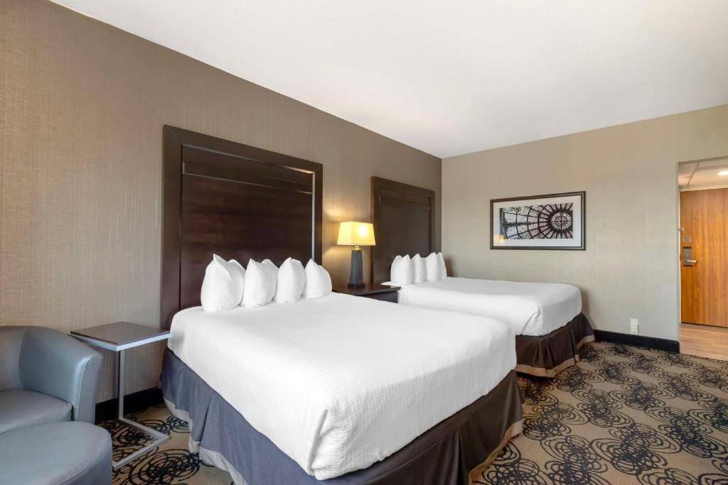 Best Western Plus Midwest Inn - Habitación Con 2 Camas Grandes - No Fumadores