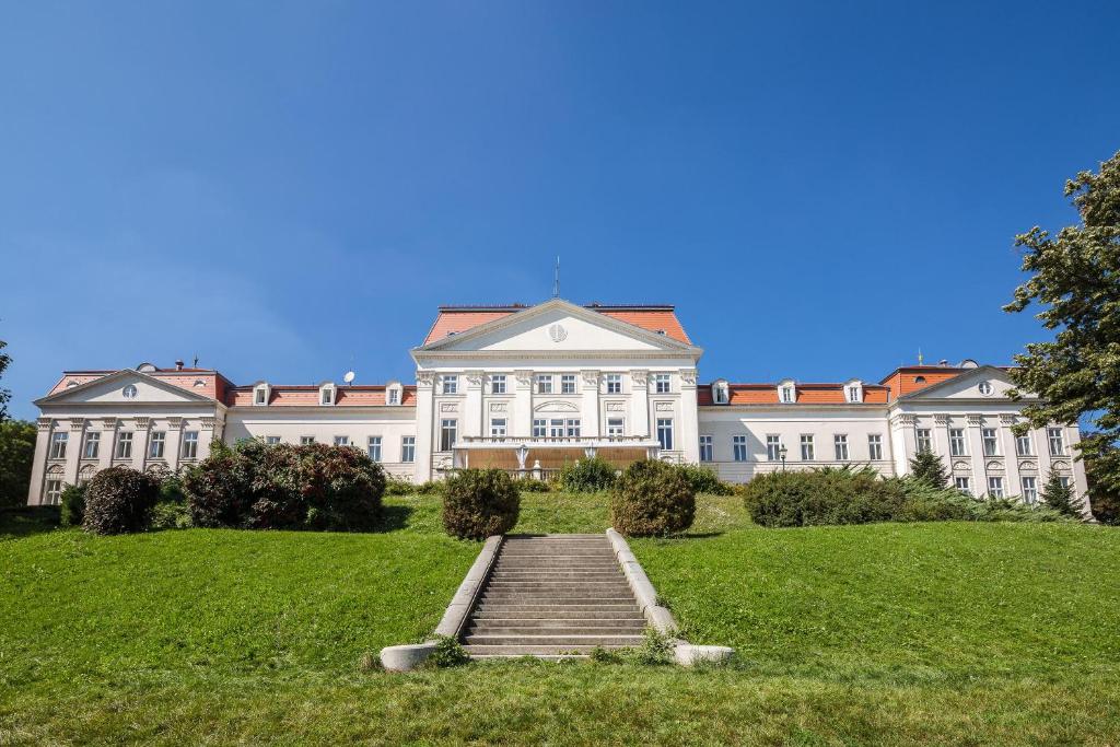 Zahrada ubytování Austria Trend Hotel Schloss Wilhelminenberg Wien