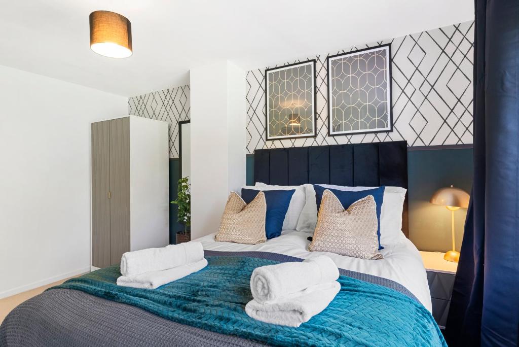 Stylish and Stunning 4 Bed in Bath Parking and Garden, Bath Updated