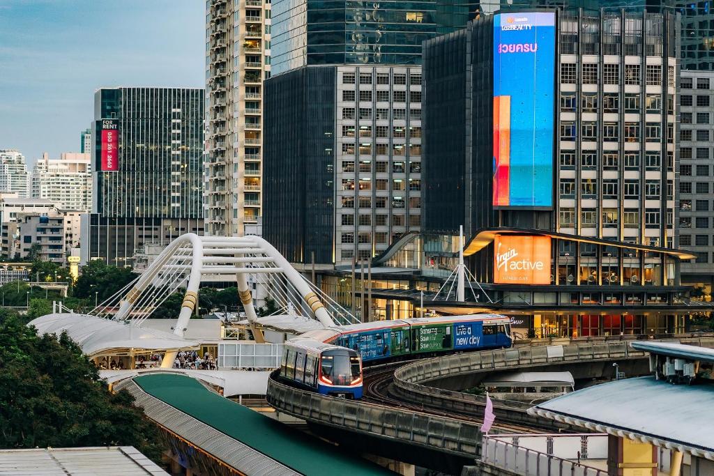 Sora Hotel Silom - Resim 9