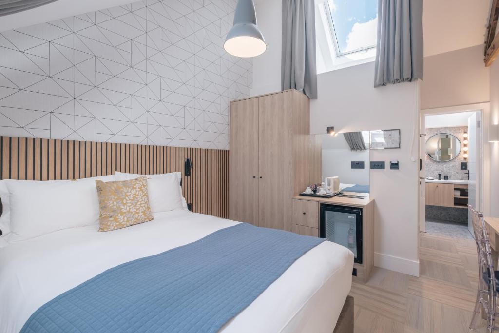 The Pillar Hotel - Resim 30