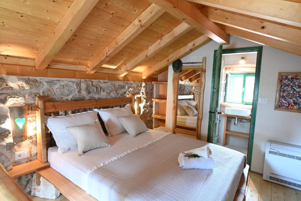 Postel nebo postele na pokoji v ubytování Villa Teza Hvar