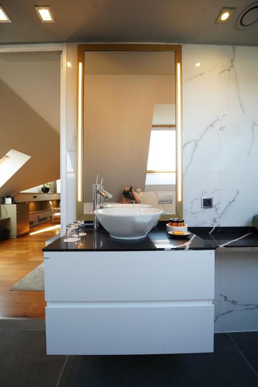 987 Design Prague Hotel - Resim 42