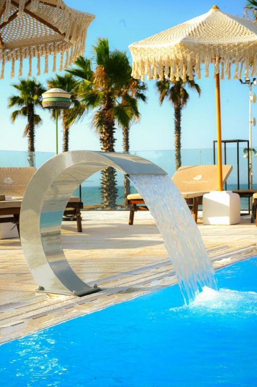 Bazén v ubytování Valerio Resort beach club nebo v jeho okolí