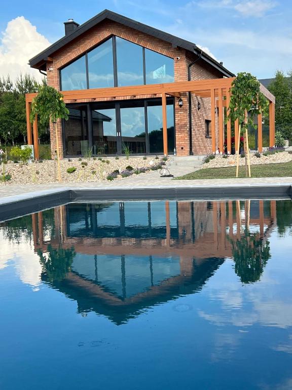 Bazén v ubytování Czaple Resort nebo v jeho okolí