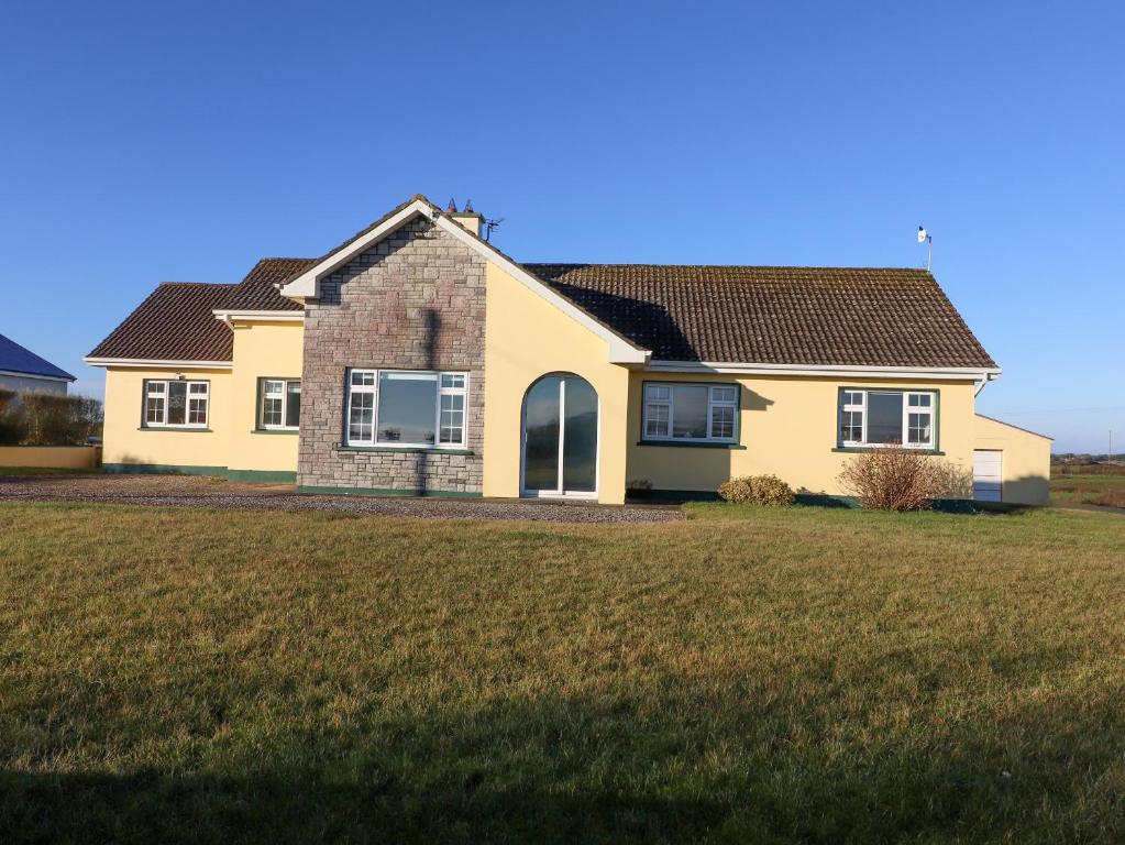 Mullagh Road, Miltown Malbay (updated prices 2024)