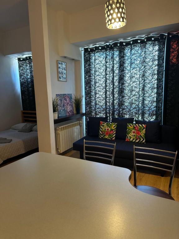 Coser Apartamenty Centrum - Studio - 30/608 Grzybowska Street