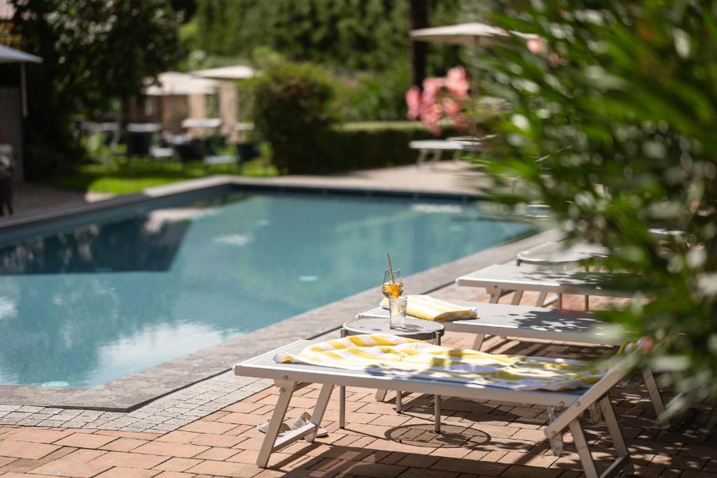 Bazén v ubytování Hotel Eichenhof nebo v jeho okolí