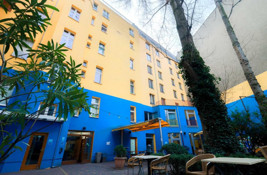 Budova, kde se hostel nachází