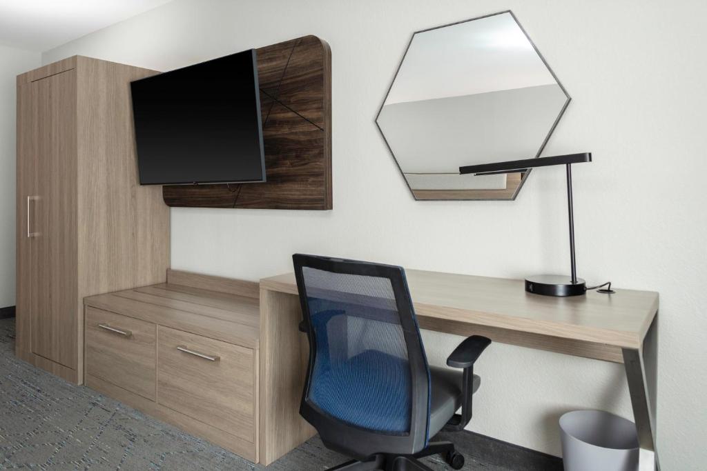Holiday Inn Express & Suites Roanoke Rapids by IHG - Suite Queen Avec 2 Lits Queen-Size