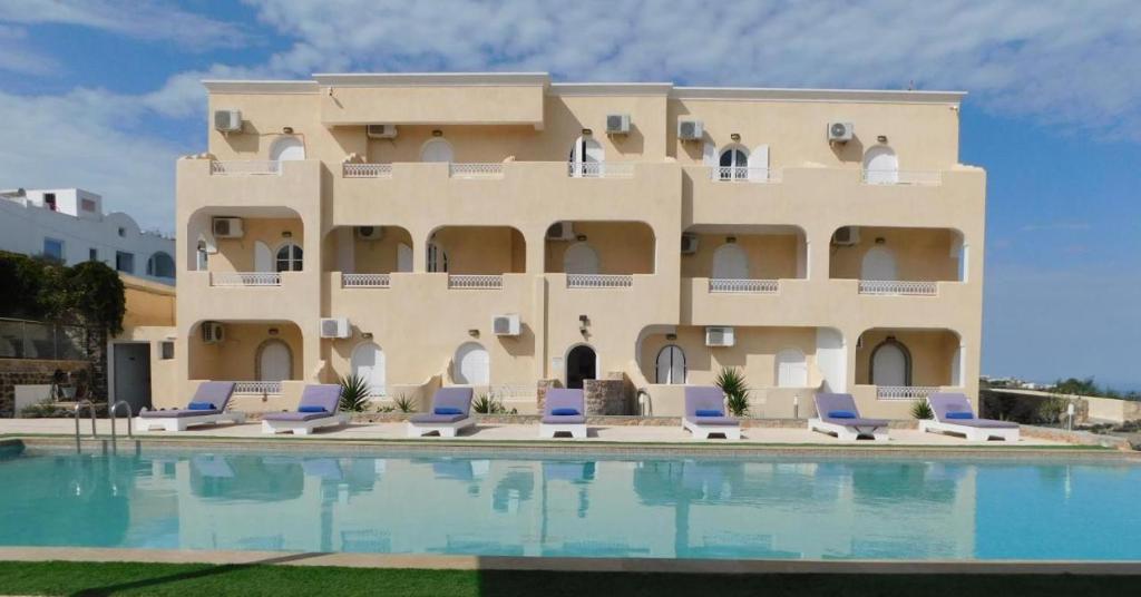 fira blue horizon - 11