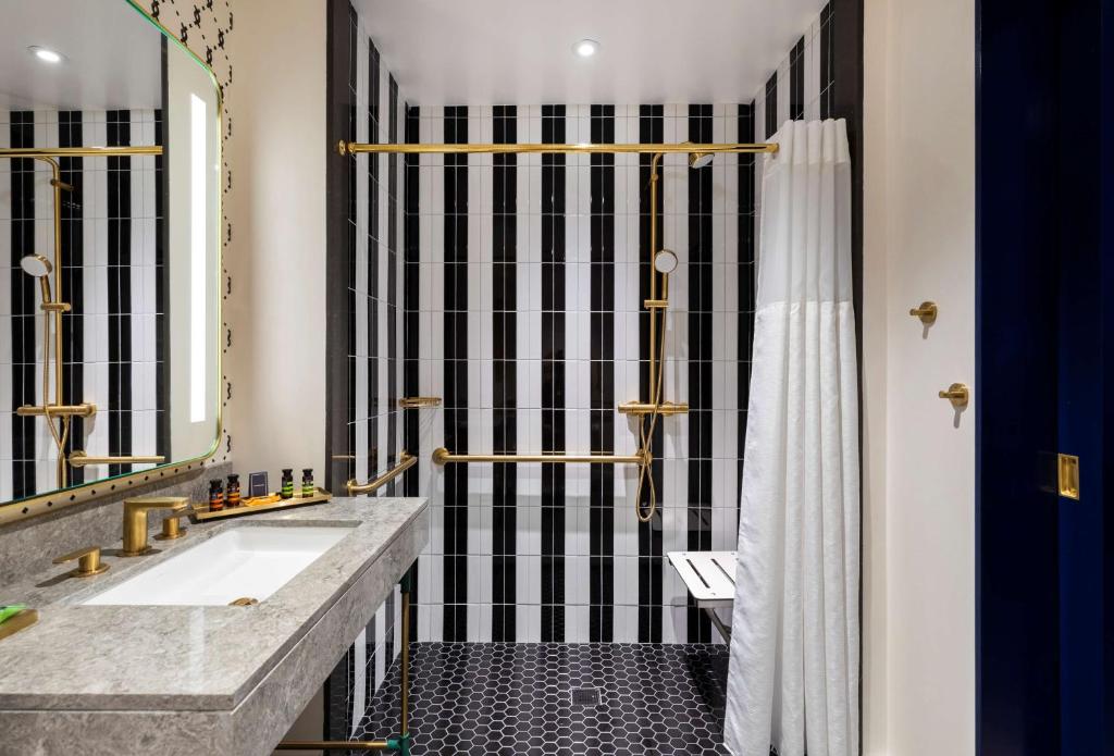 Canopy By Hilton Philadelphia Center City - 