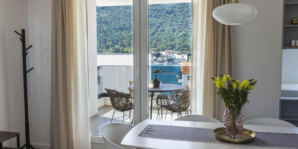 Příroda nedaleko apartmánu