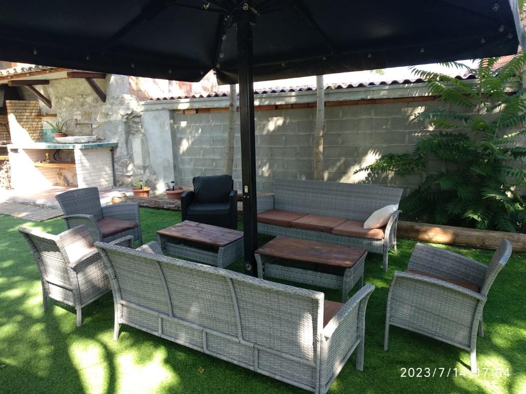 Kép Agradable casa rural con piscina privada szállásáról Vallfogona de Balaguer városában a galériában