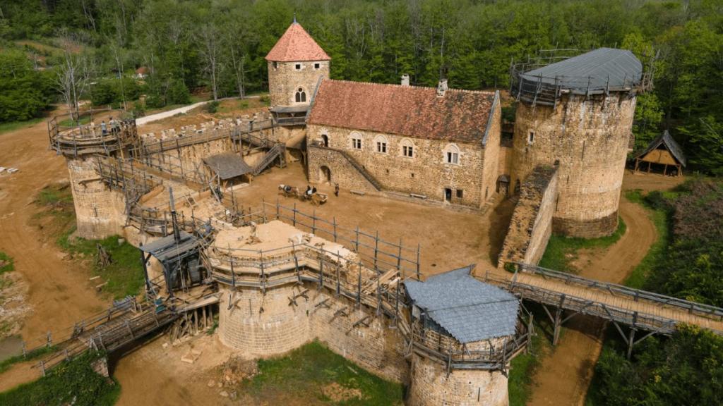 Miestna pamiatka v blízkosti dovolenkového domu