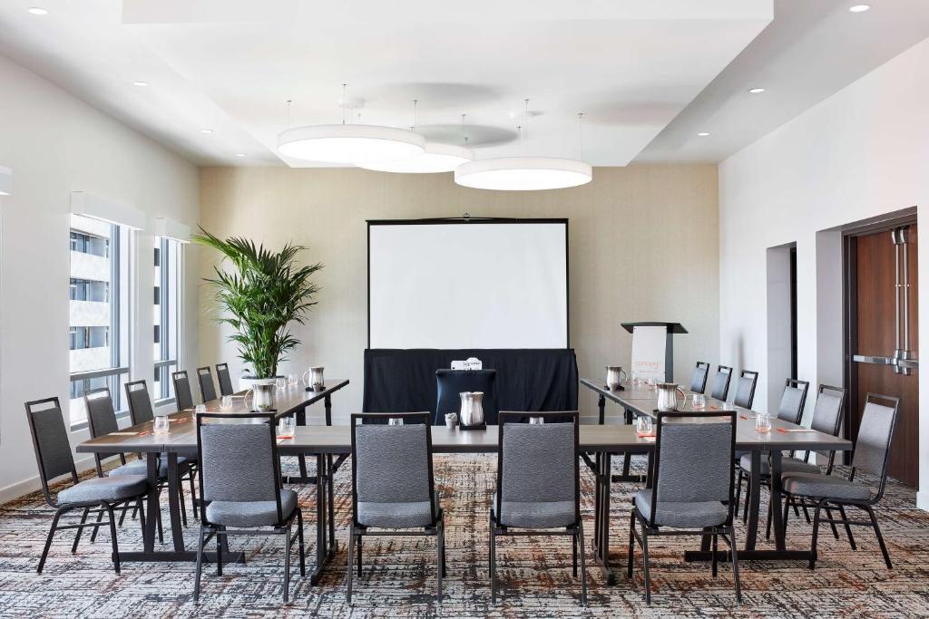Konferenční prostory v ubytování Canopy By Hilton Tempe Downtown