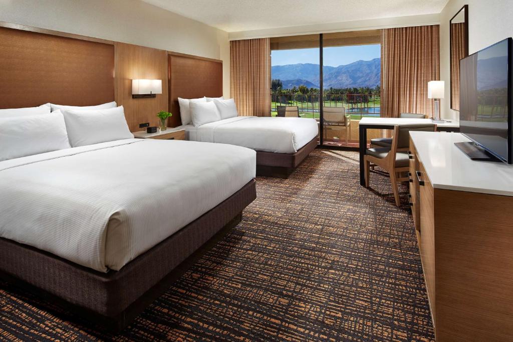 DoubleTree by Hilton Golf Resort Palm Springs - Chambre Queen Avec Deux Lits Queen Avec Vue