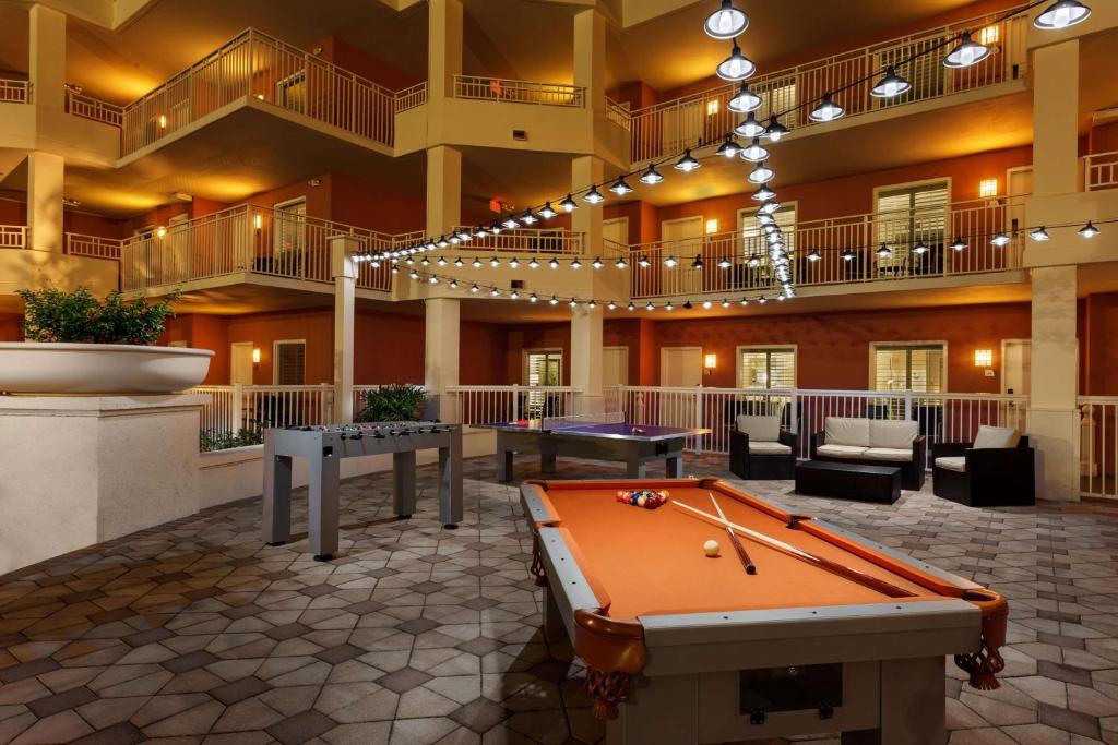 Embassy Suites by Hilton Orlando Lake Buena Vista Resort, Orlando – Updated  2023 Prices