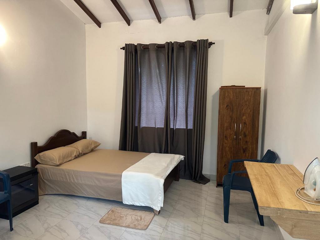Mango Tree Budget Home Stay - Housity