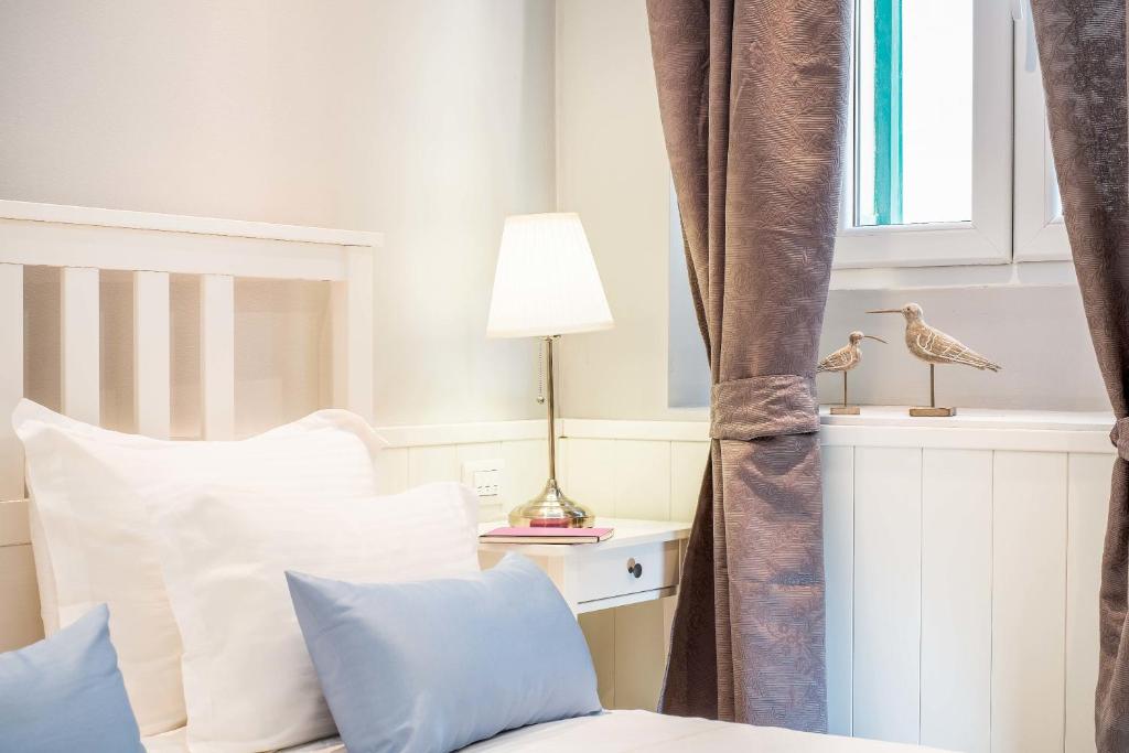 Serenity Split Apartments - 12