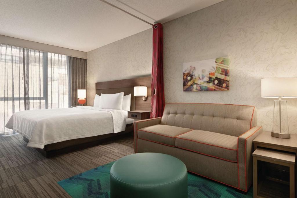 Home2 Suites By Hilton Chicago River North - 