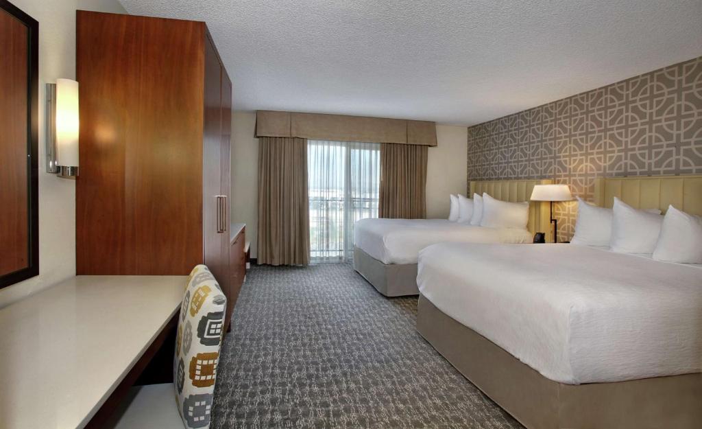 Embassy Suites by Hilton Anaheim North - Suite Con Due Letti Queen - Non-Smoking