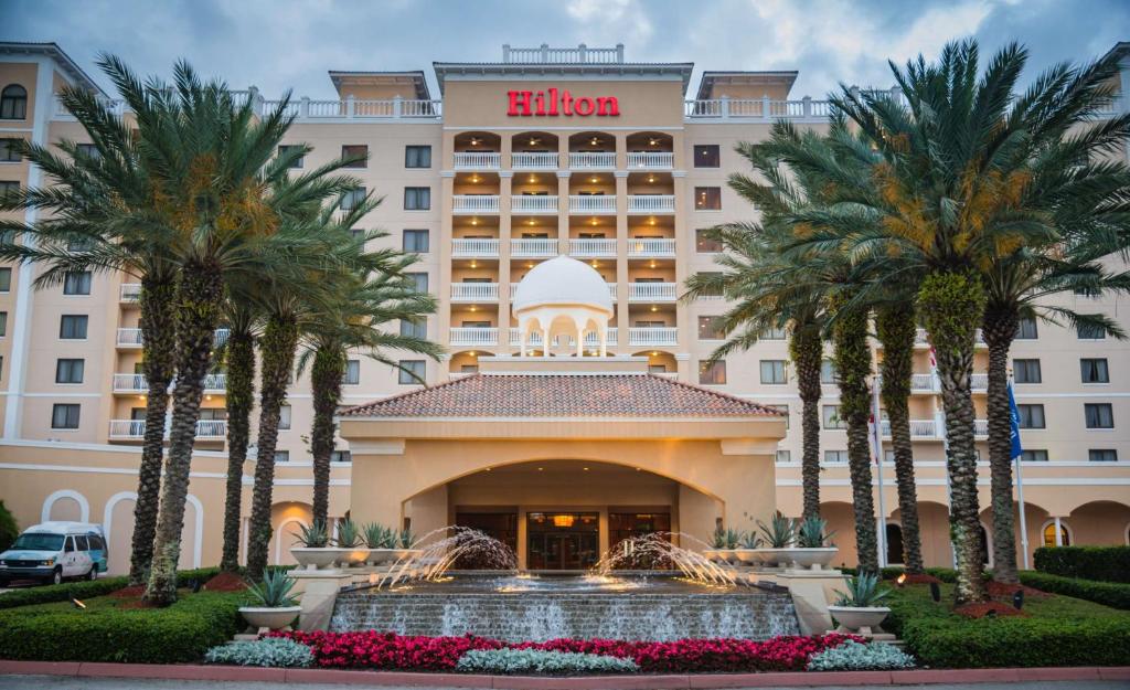 Hilton St. Petersburg Carillon Park - отзывы и видео