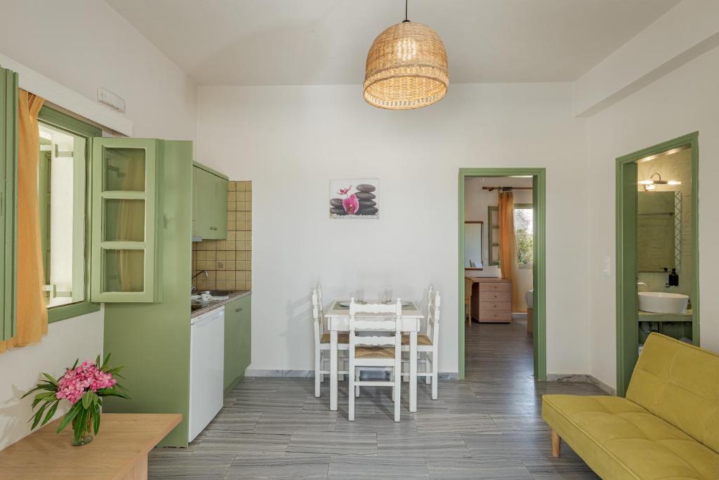 Ambeli Apartments - 10