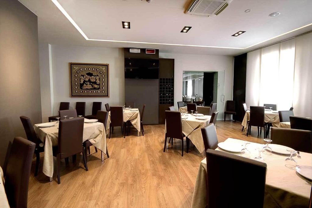 TV a/nebo společenská místnost v ubytování Hotel Park