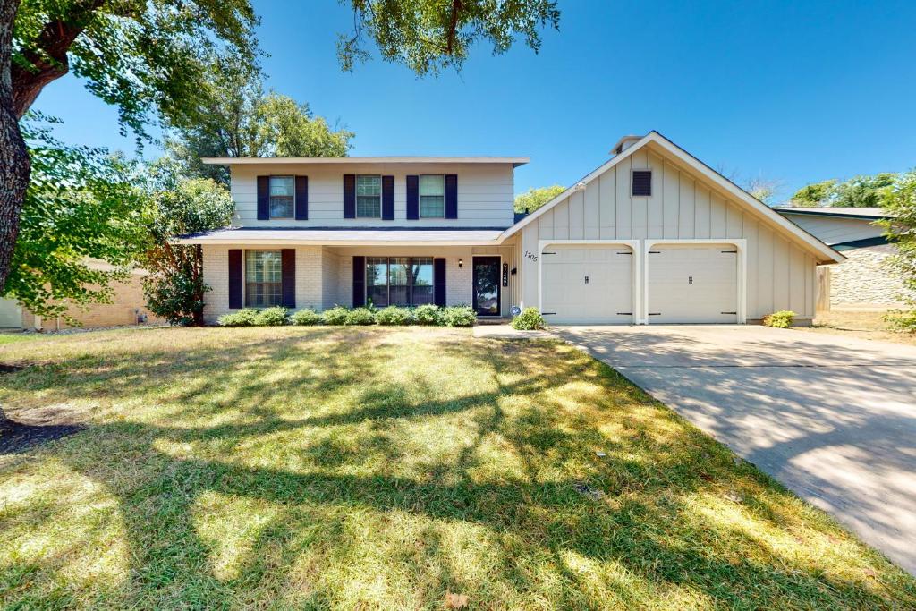 Magnolia Music House, Austin (updated prices 2024)